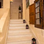 A La Maison 4*