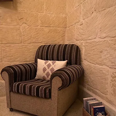 A La Maison Xaghra