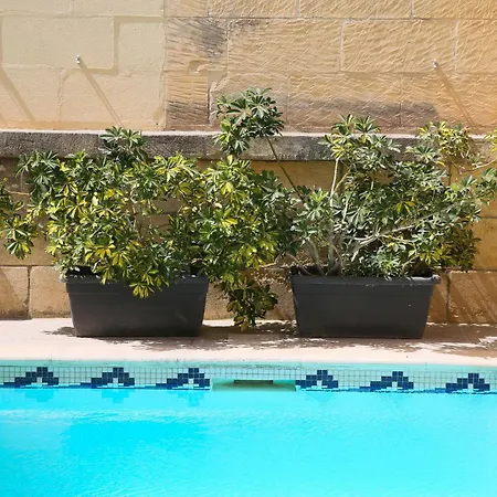 A La Maison * Xaghra