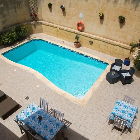 فندق مبيت وإفطار A La Maison 4*