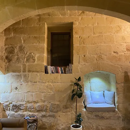 A La Maison 4*
