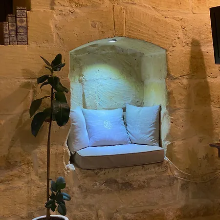 فندق مبيت وإفطار A La Maison