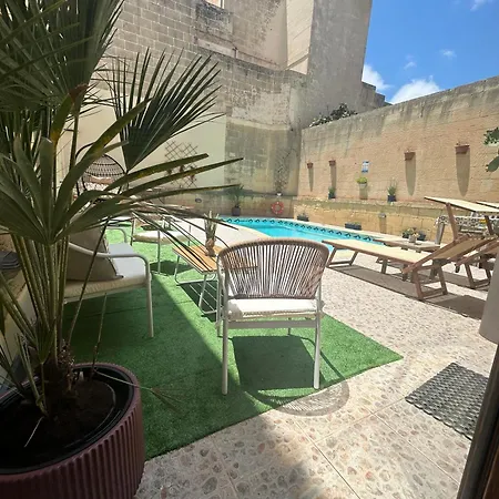 A La Maison 4*