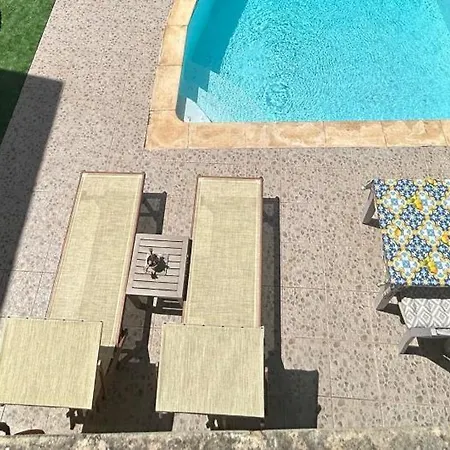 فندق مبيت وإفطار A La Maison 4*