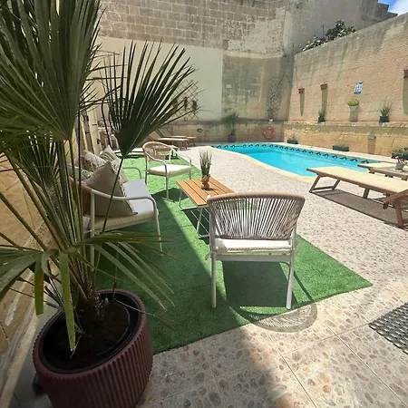 A La Maison 4*