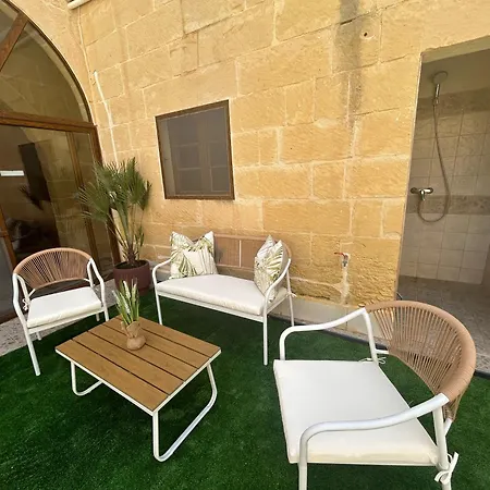 فندق مبيت وإفطار A La Maison 4*